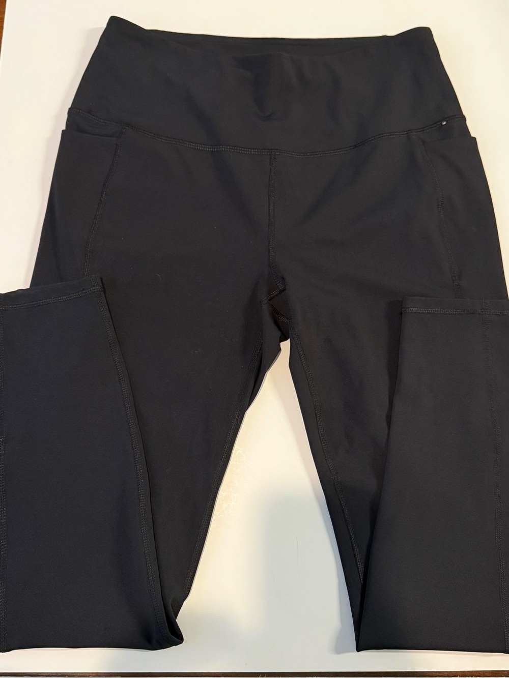 Spyder Black Performance Leggings with Pockets and Subtle Red Accent - Picture 2 of 6